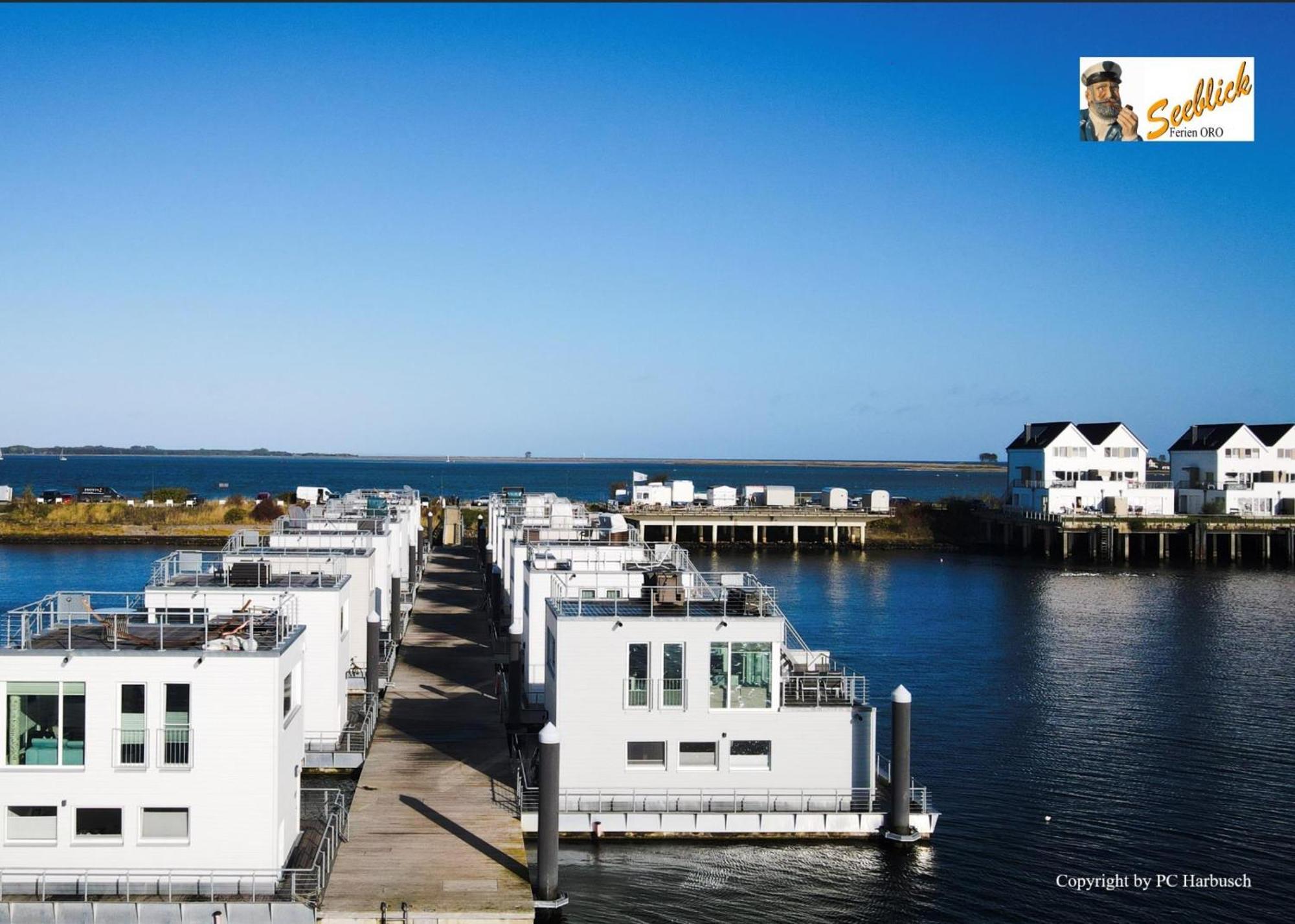Schwimmendes Ferienhaus Antares One By Seeblick Ferien Oro, Rundum Wasser, Sauna 奥尔本尼兹 外观 照片